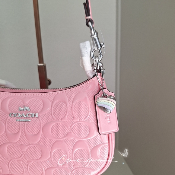NWT Coach Teri Mini Crossbody Bag with Signature Leather Heart Charm CCZ29 pink - Picture 5 of 8